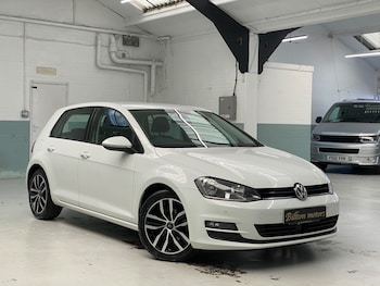 Used Volkswagen Golf 2015 for sale - 78316322: Photo