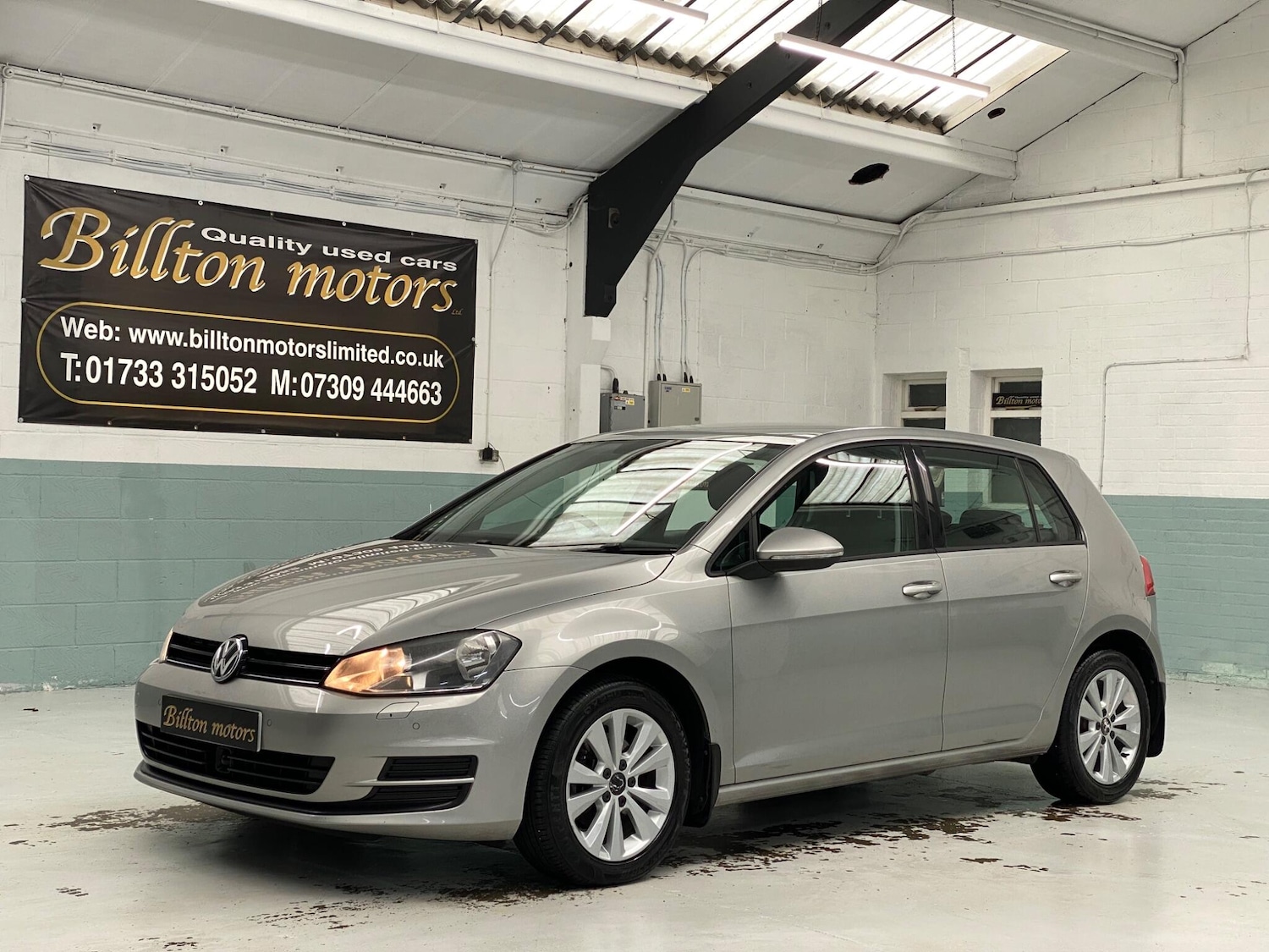 Used Volkswagen Golf 2013 for sale - 78190356: Photo 2