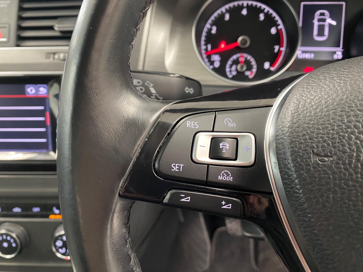 Used Volkswagen Golf 2013 for sale - 78190356: Photo 31