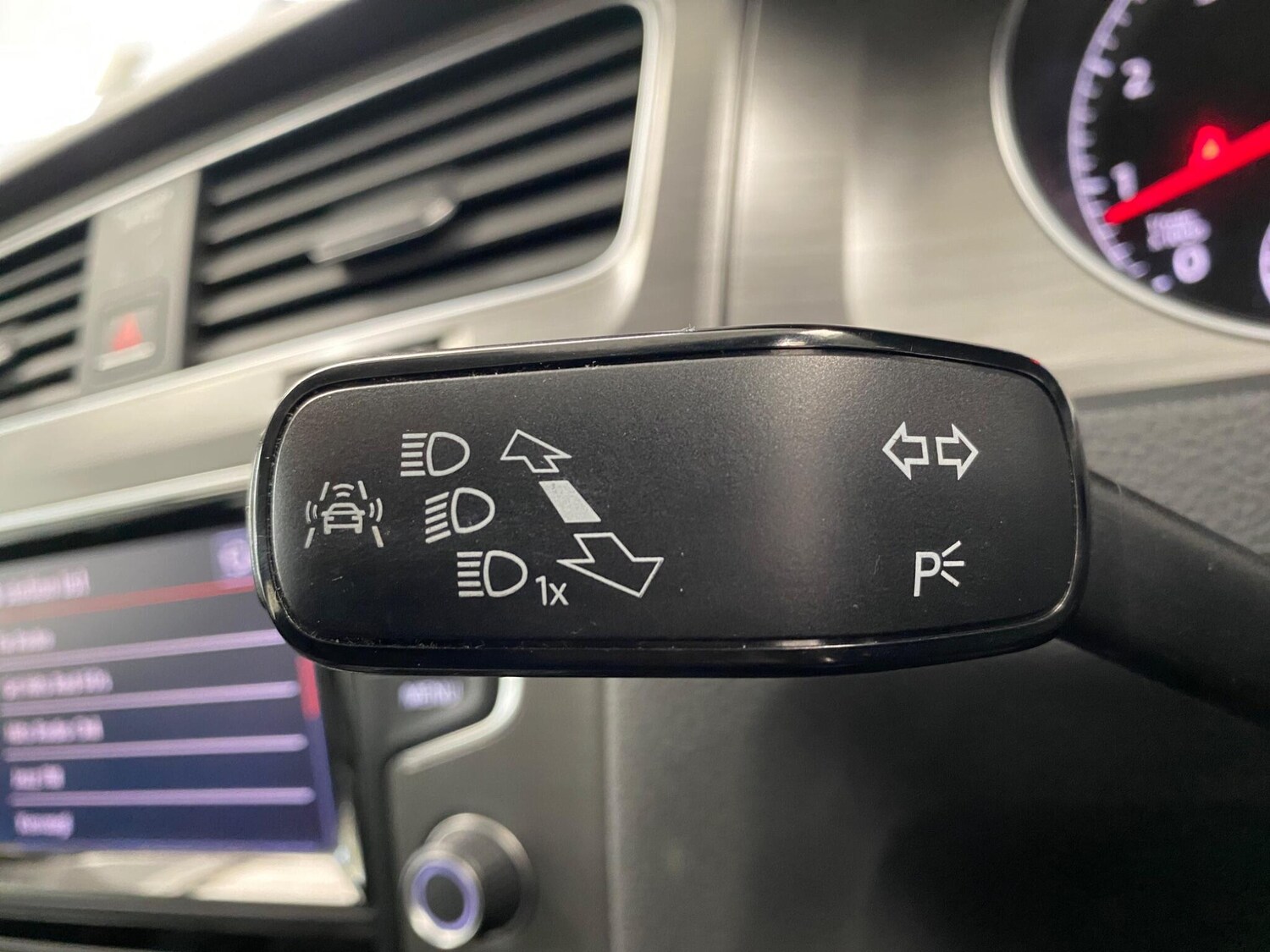 Used Volkswagen Golf 2013 for sale - 78190356: Photo 33