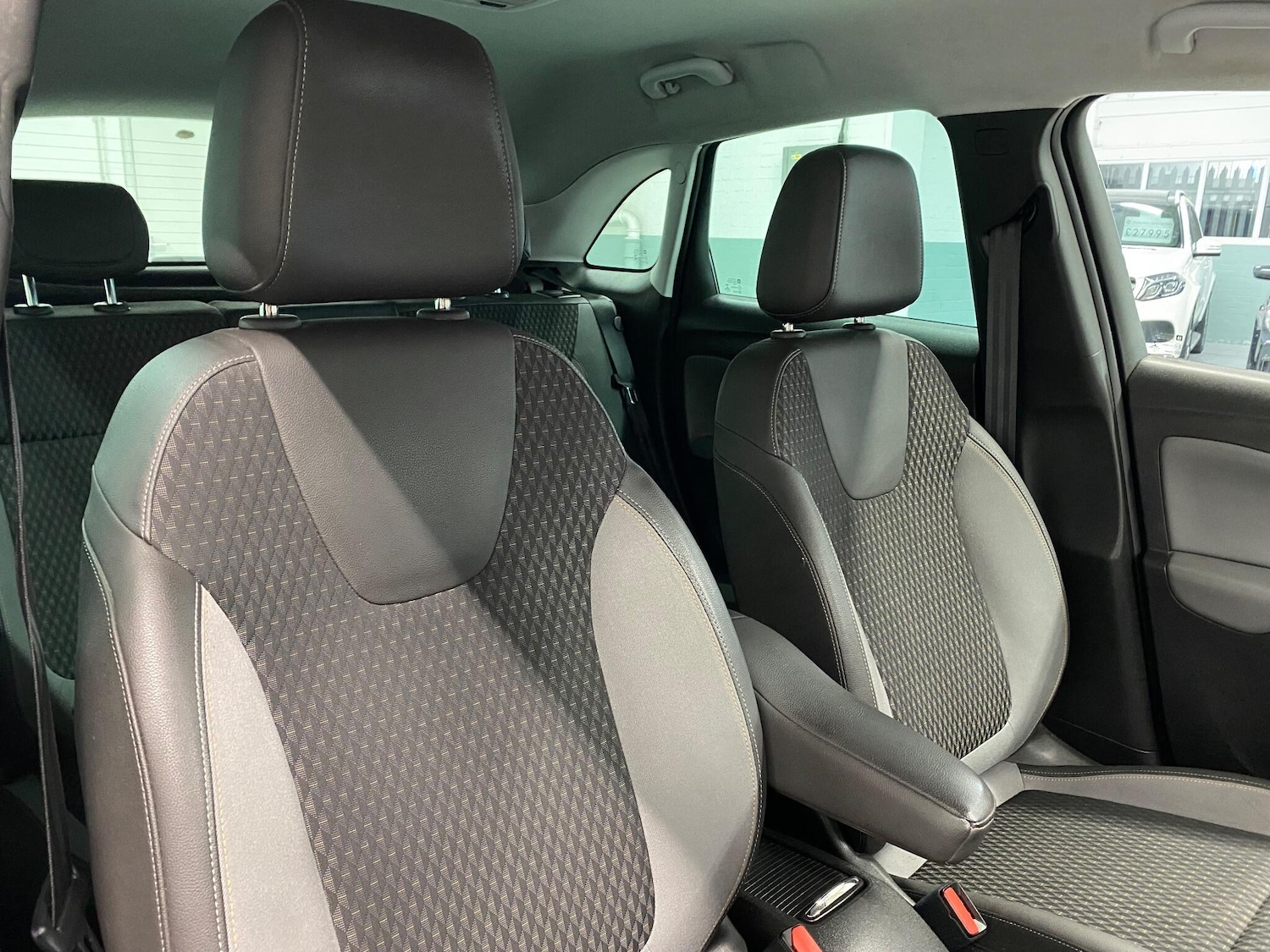 Used Vauxhall Crossland X 2018 for sale - 77335859: Photo 14