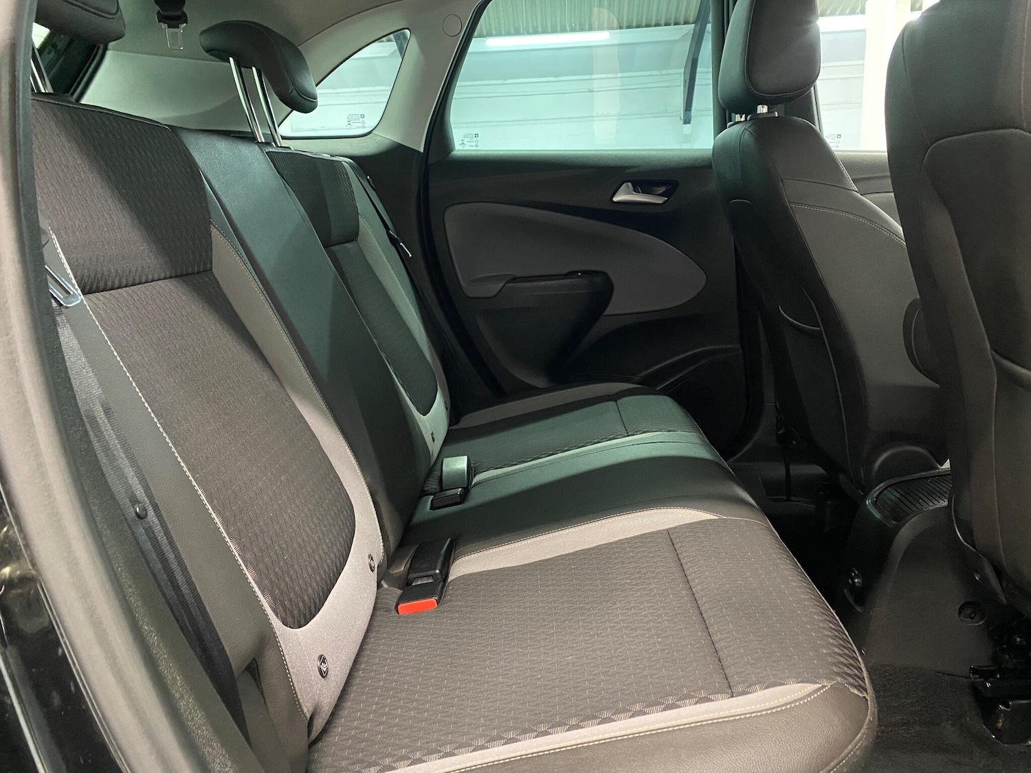 Used Vauxhall Crossland X 2018 for sale - 77335859: Photo 15