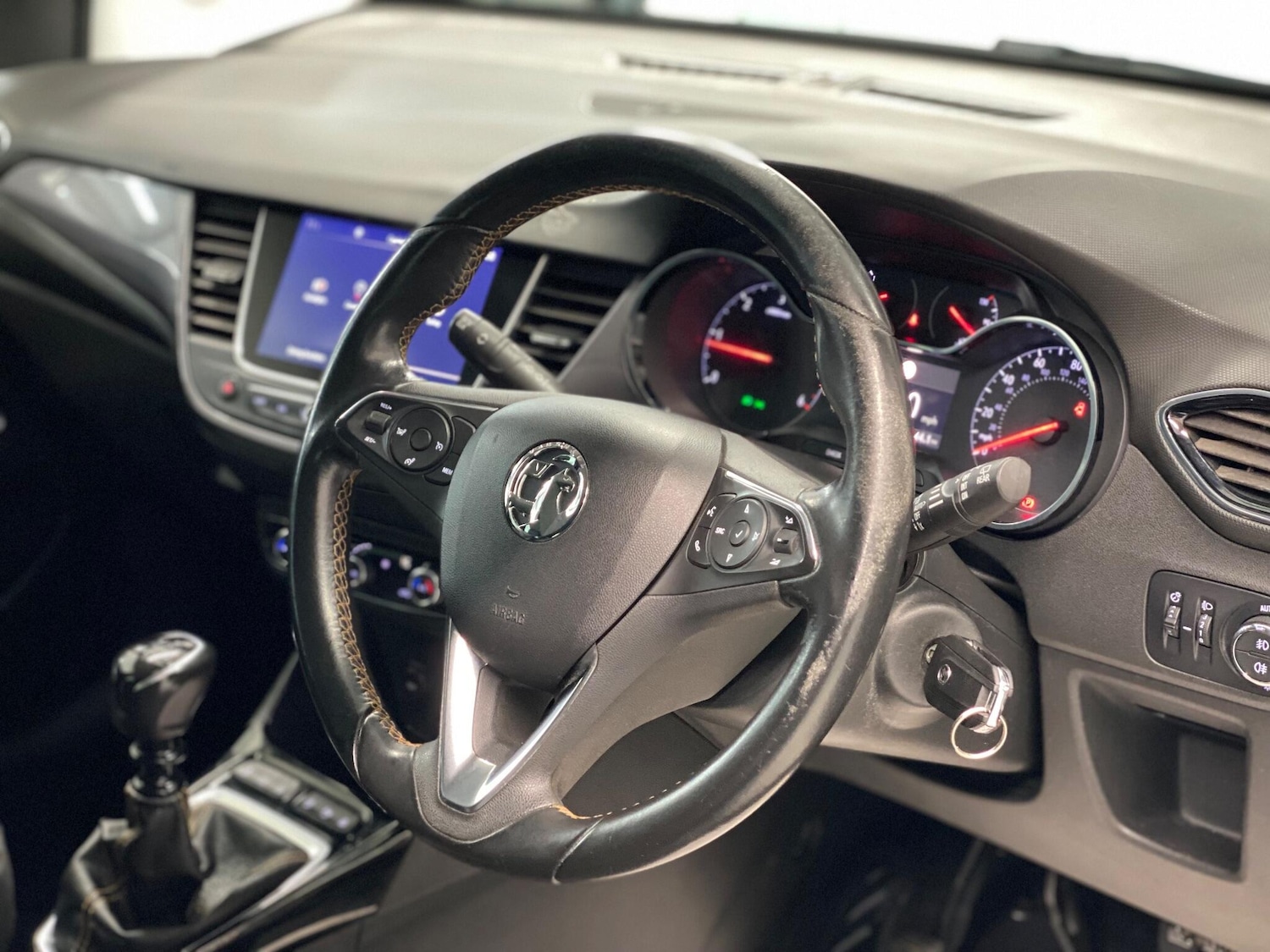 Used Vauxhall Crossland X 2018 for sale - 77335859: Photo 4