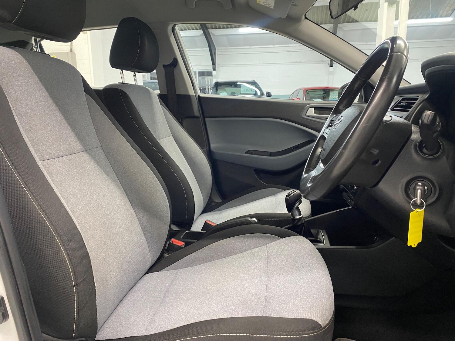 Used Hyundai i20 2016 for sale - 77335888: Photo 13