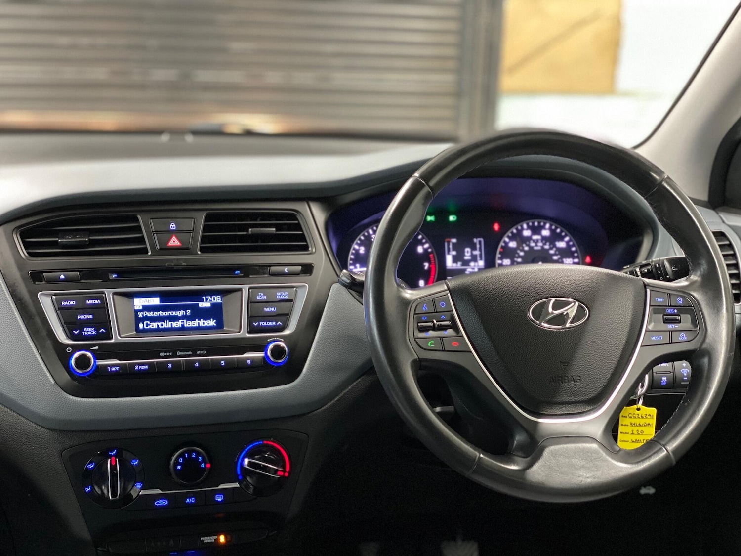 Used Hyundai i20 2016 for sale - 77335888: Photo 23