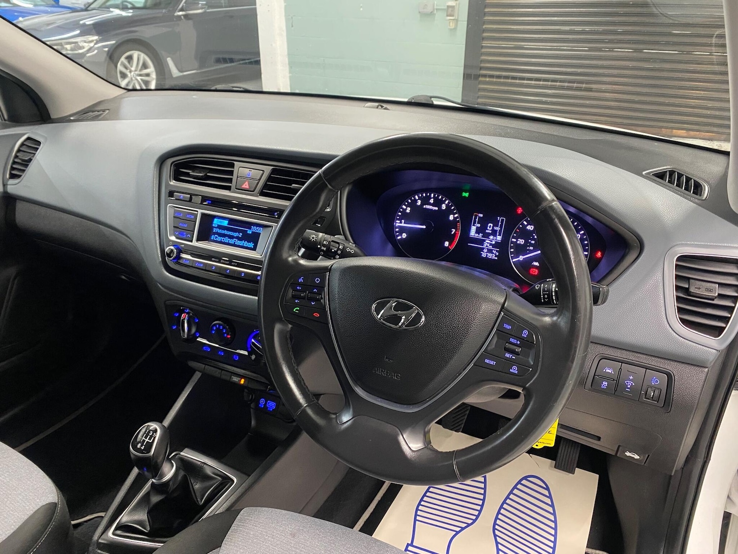 Used Hyundai i20 2016 for sale - 77335888: Photo 3