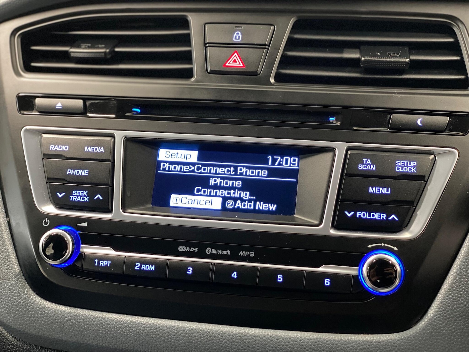 Used Hyundai i20 2016 for sale - 77335888: Photo 36