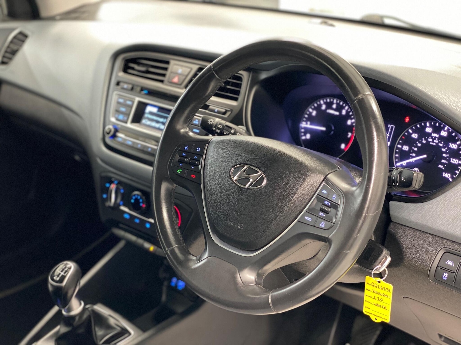 Used Hyundai i20 2016 for sale - 77335888: Photo 4