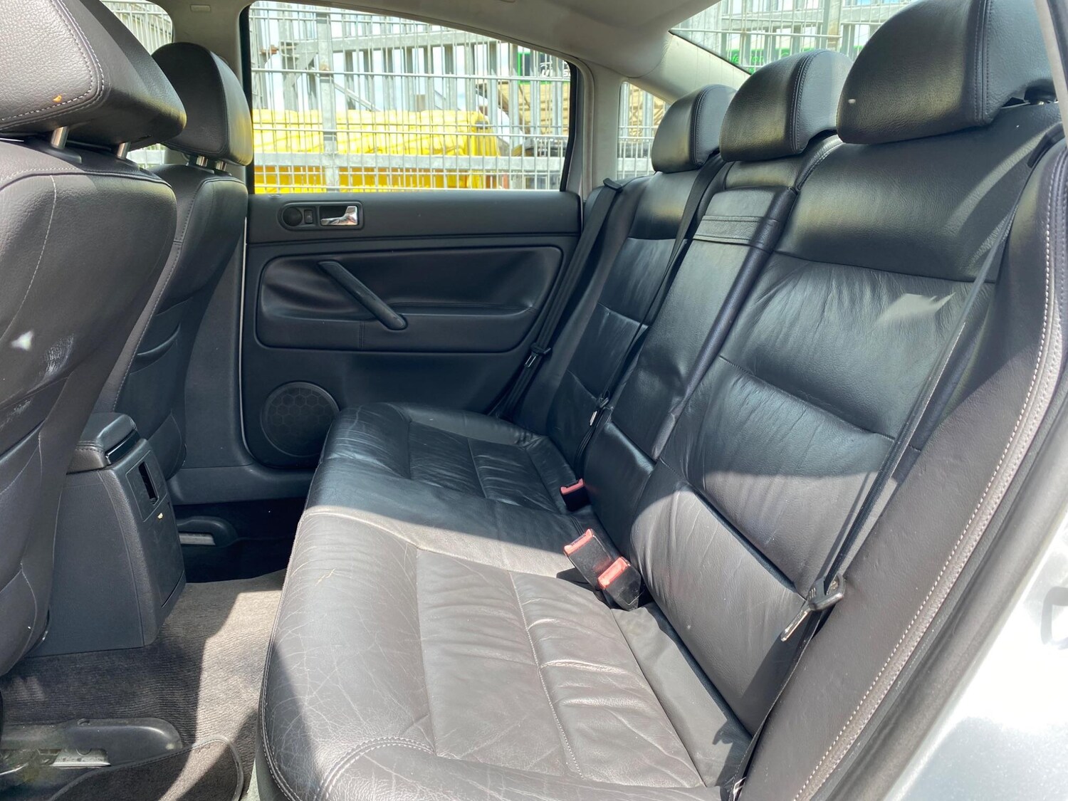 Used Volkswagen Passat 2004 for sale - 78190337: Photo 11