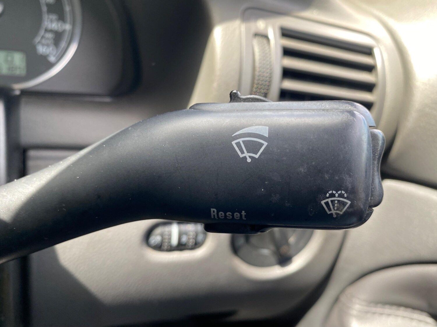 Used Volkswagen Passat 2004 for sale - 78190337: Photo 21