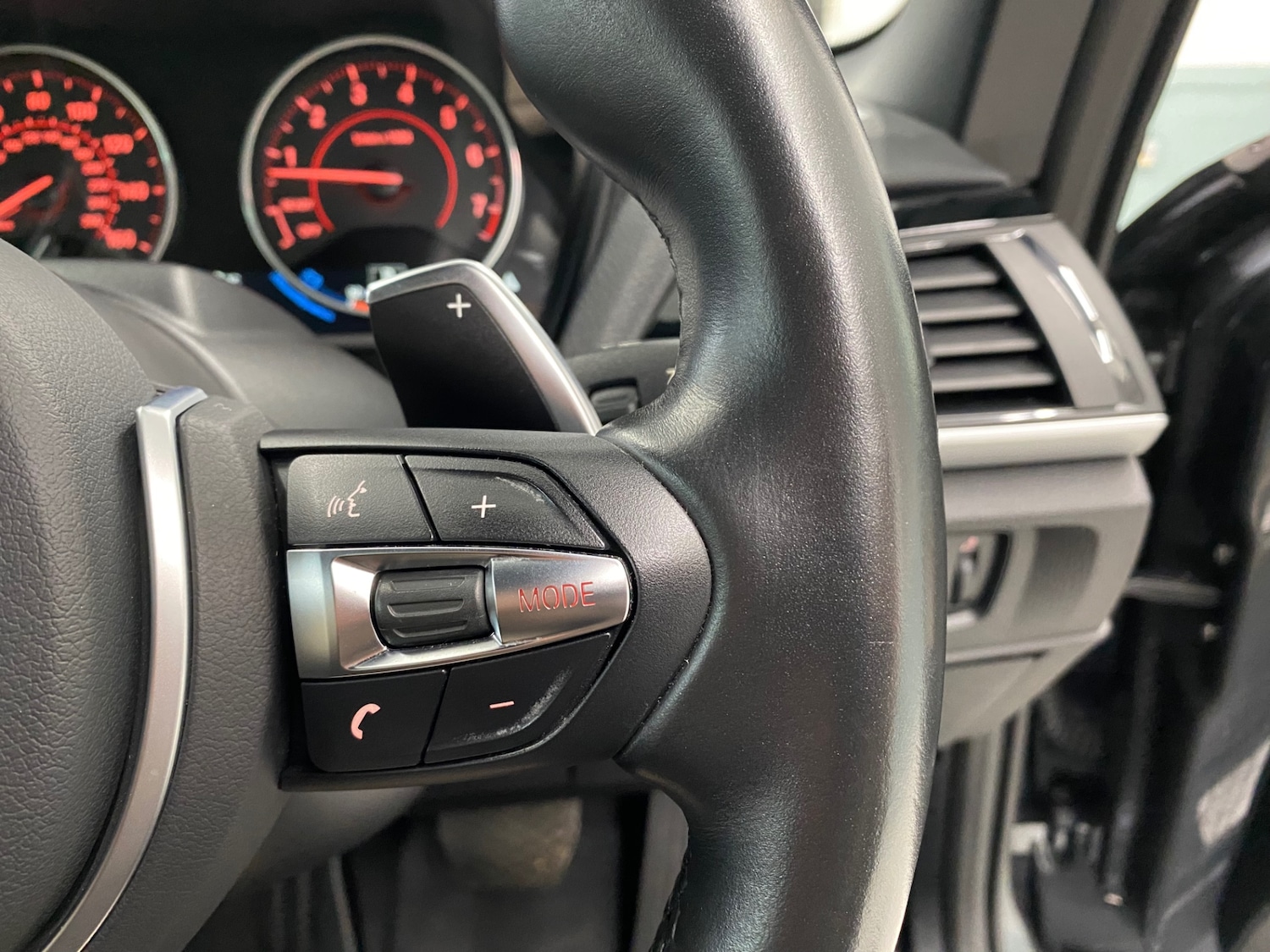 Used BMW 2 Series 2016 for sale - 77864622: Photo 38