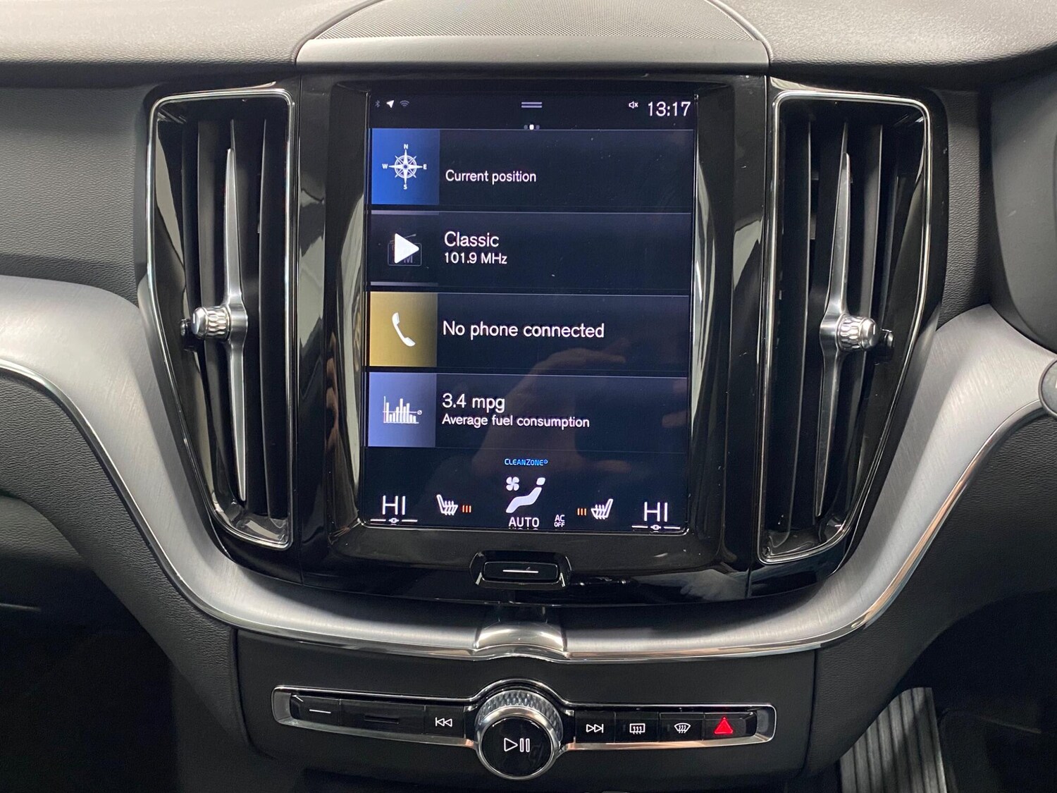 Used Volvo XC60 2019 for sale - 77425167: Photo 29