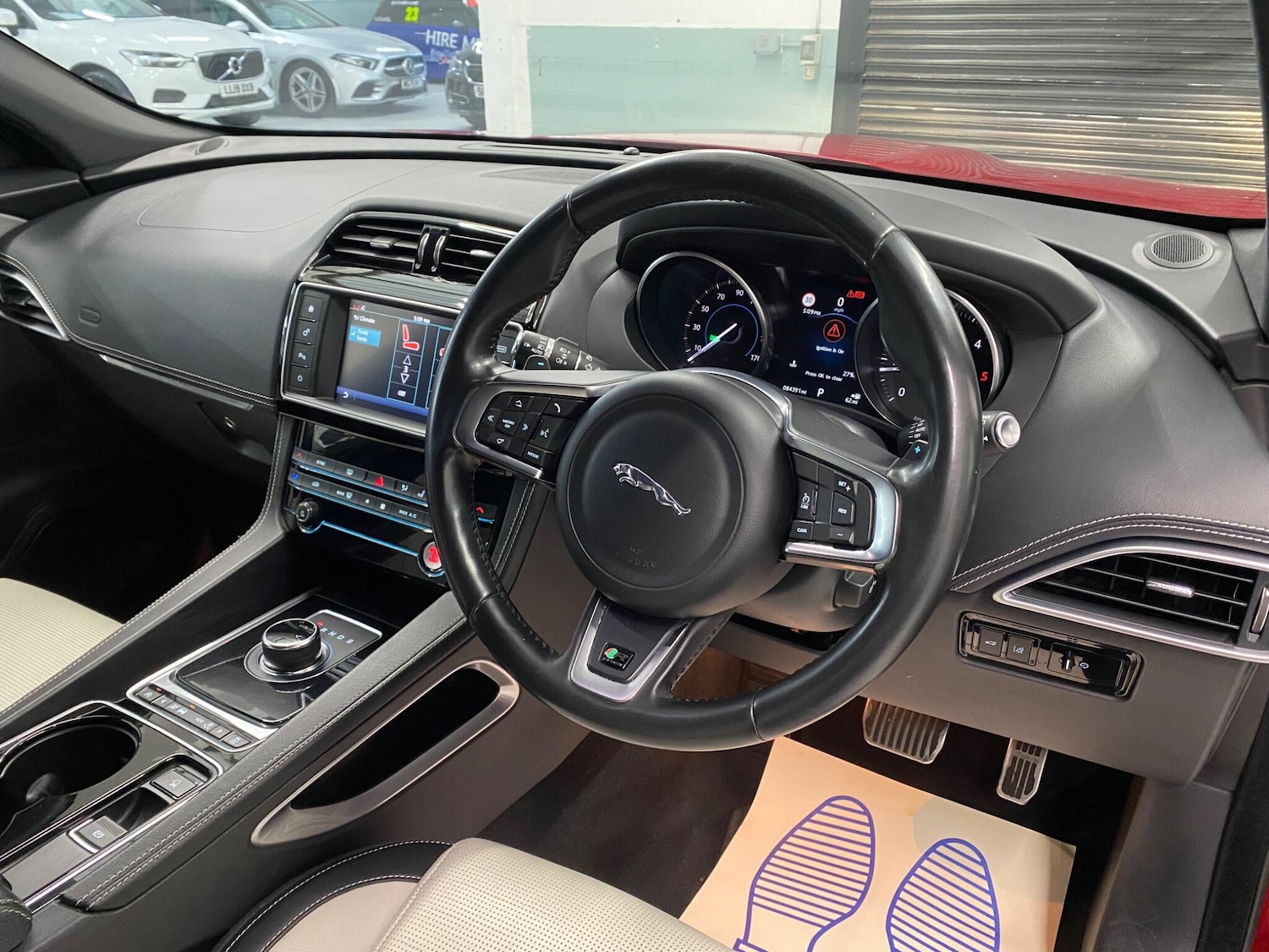 Used Jaguar F-Pace for sale - 77510055: Photo 3