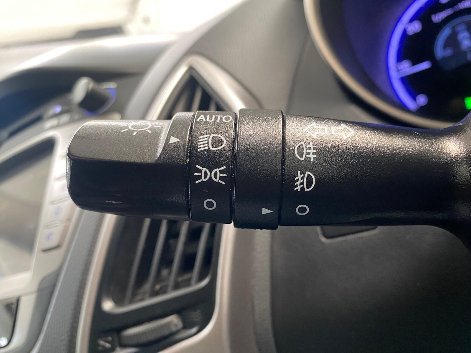 Used Hyundai Ix35 2010 for sale - 77724130: Photo 36