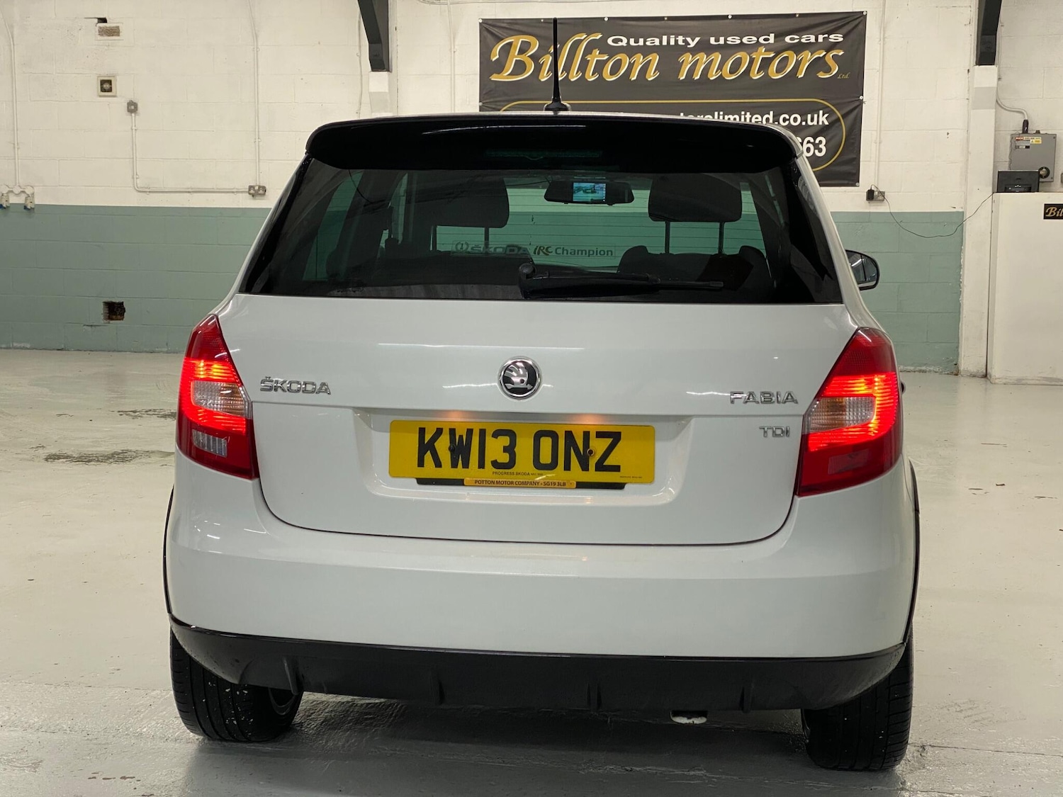 Used Skoda Fabia 2013 for sale - 77335891: Photo 39