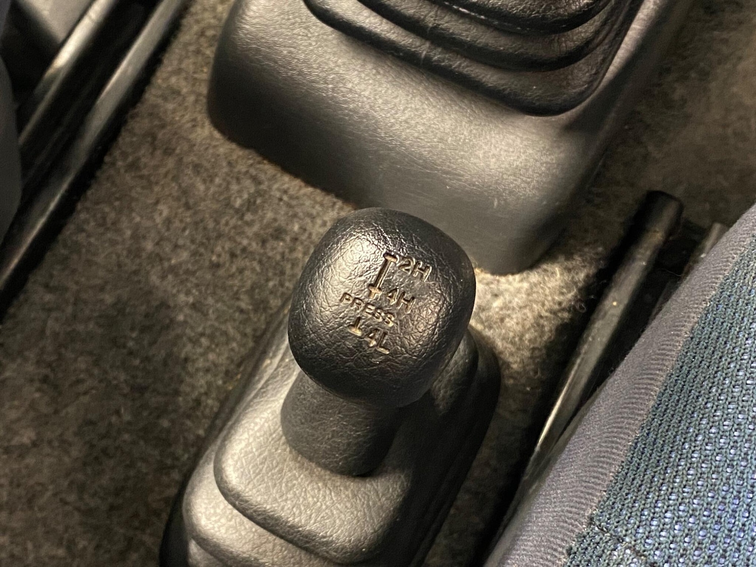 Used Suzuki Jimny 2002 for sale - 77646902: Photo 18