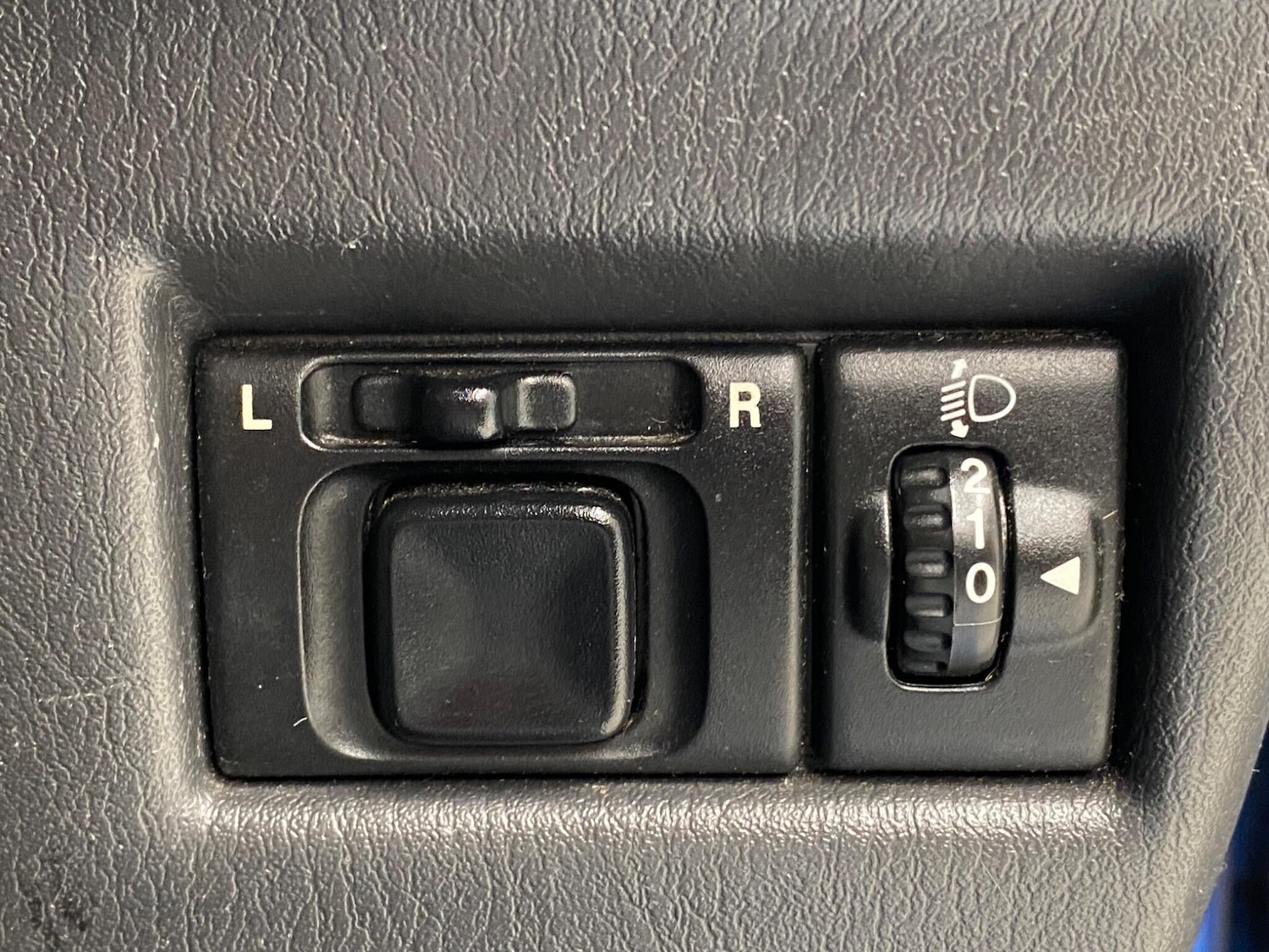 Used Suzuki Jimny 2002 for sale - 77646902: Photo 26