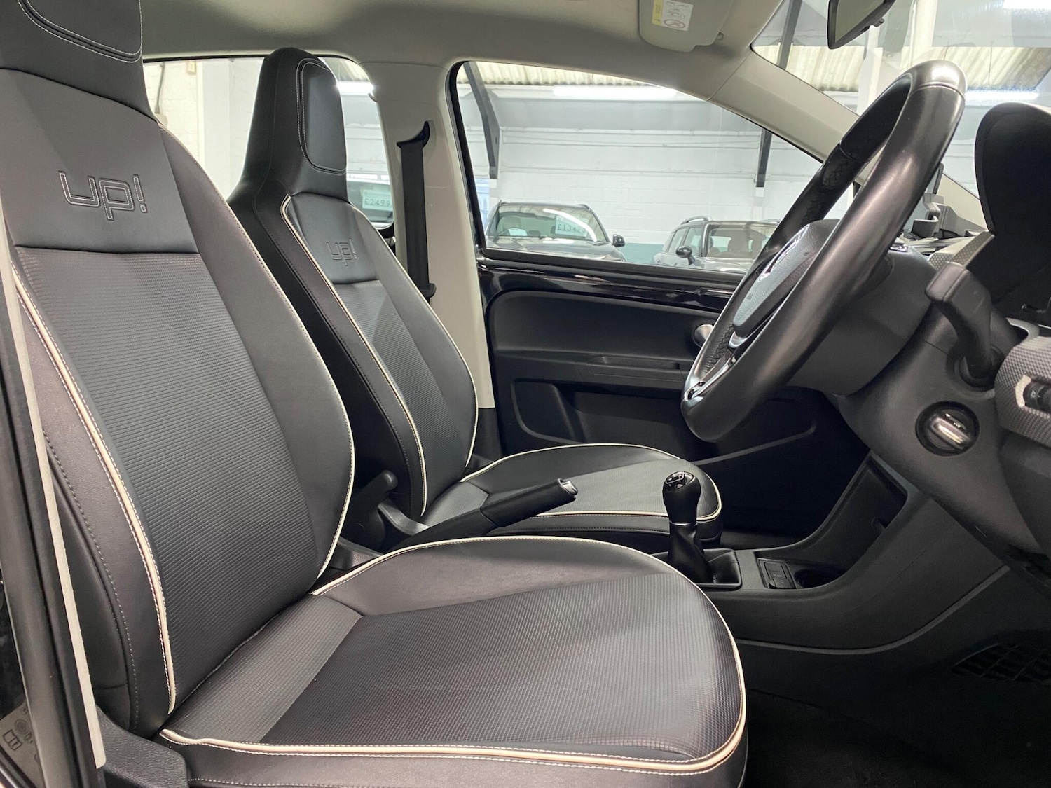 Used Volkswagen up! 2017 for sale - 77426137: Photo 11