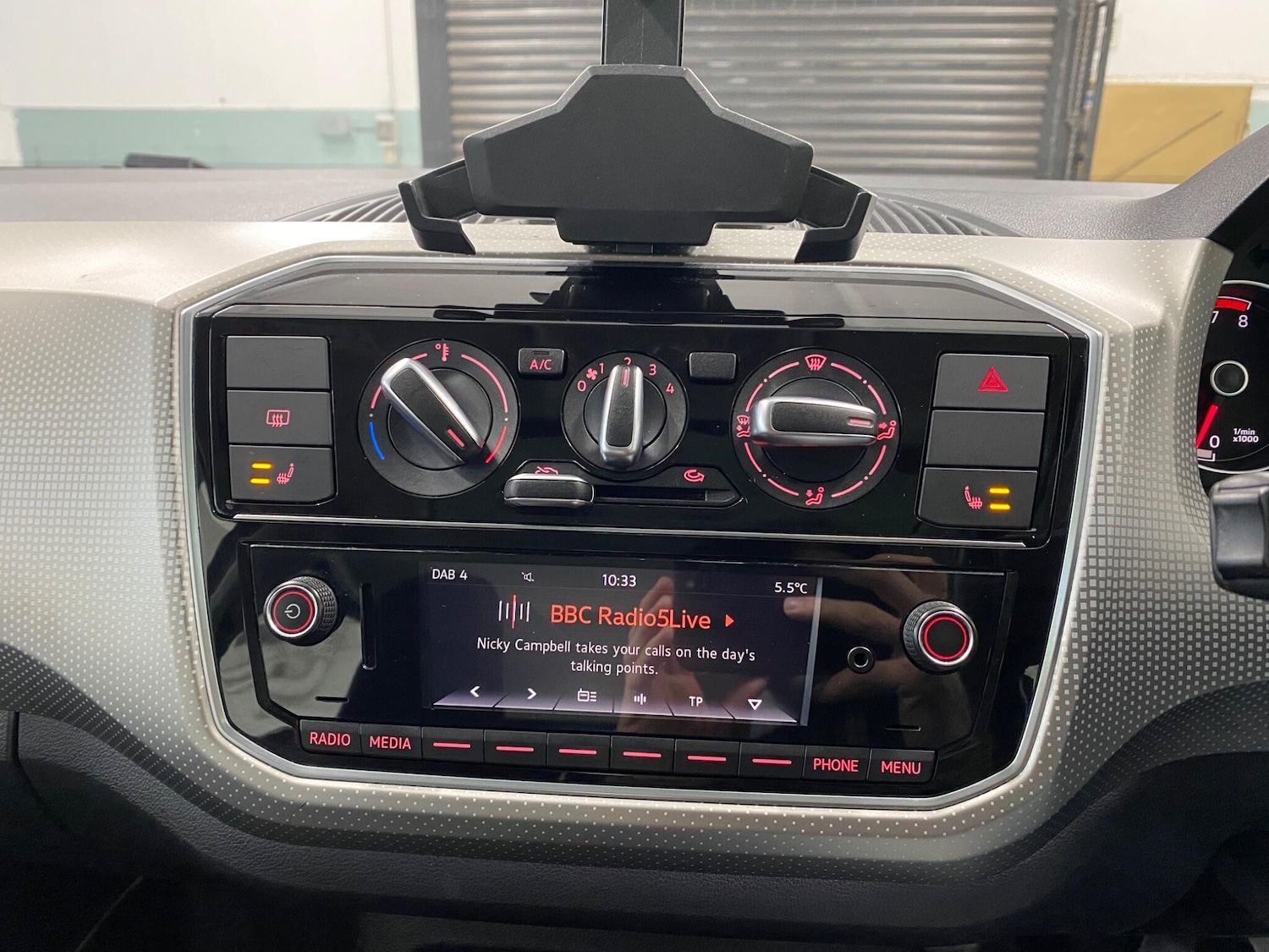 Used Volkswagen up! 2017 for sale - 77426137: Photo 23