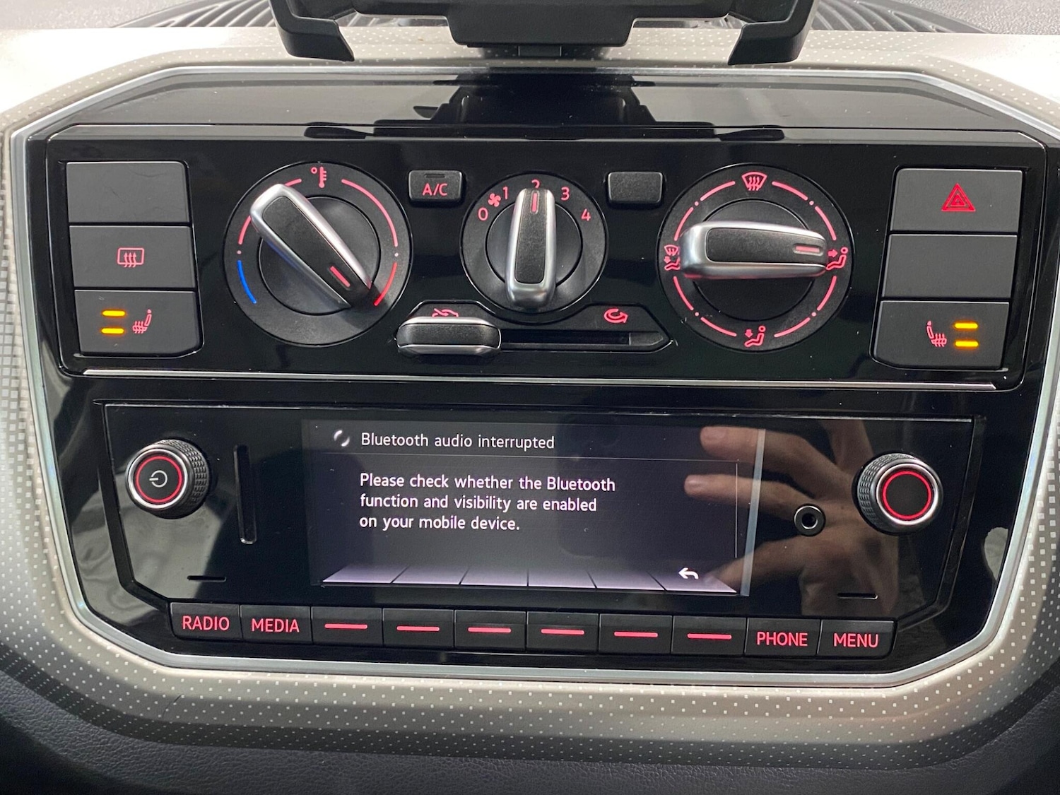 Used Volkswagen up! 2017 for sale - 77426137: Photo 25