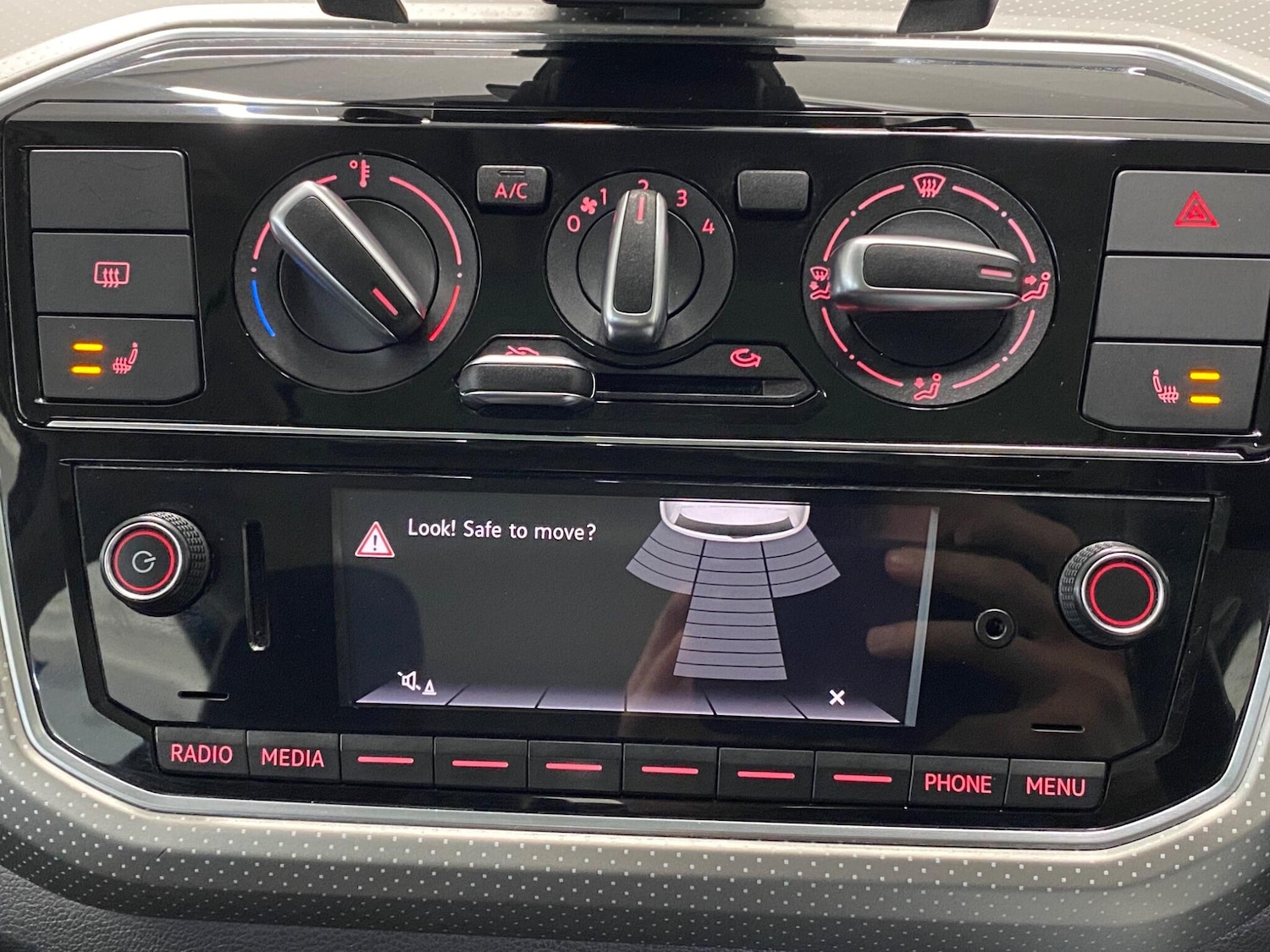 Used Volkswagen up! 2017 for sale - 77426137: Photo 35