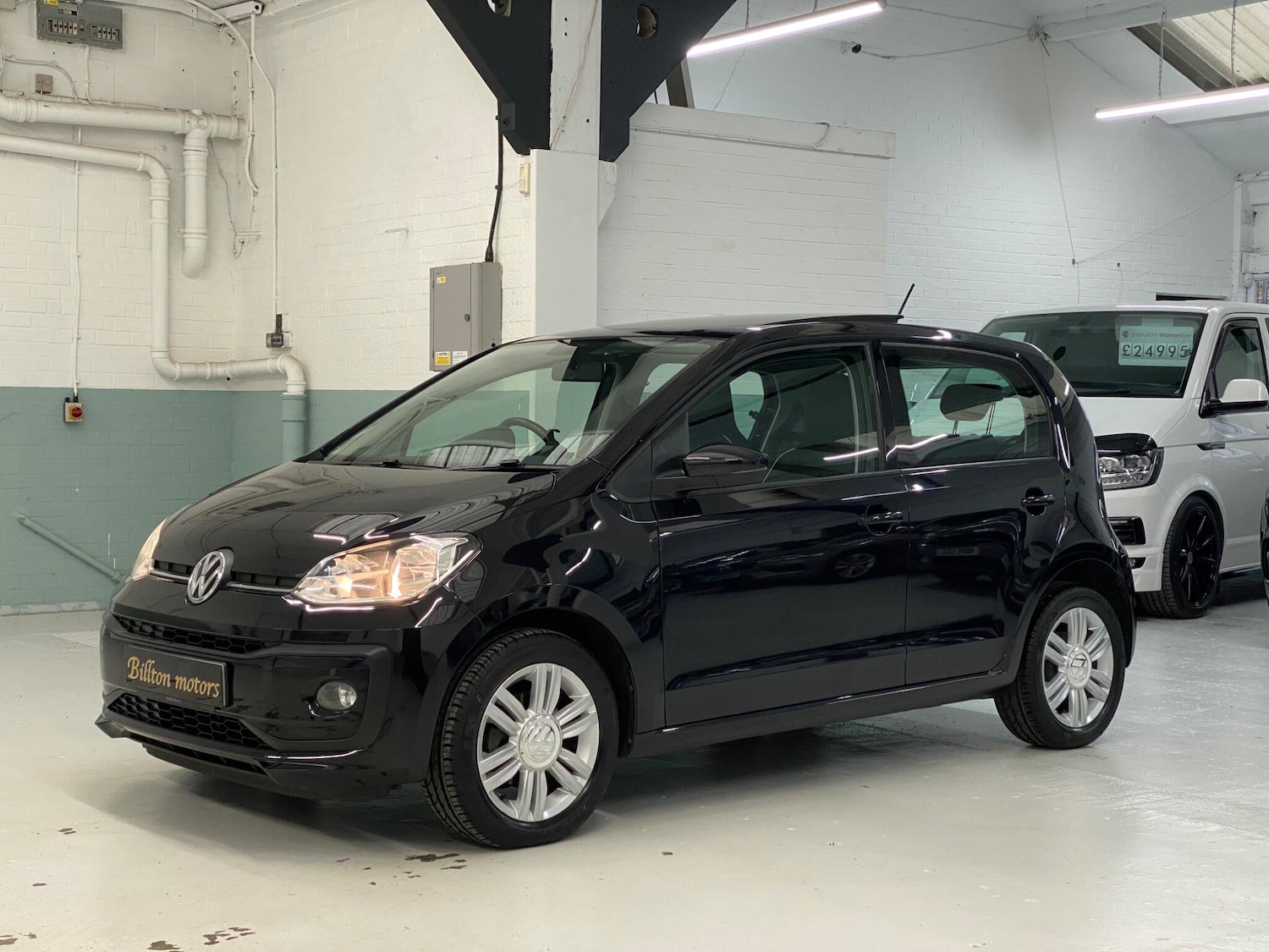 Used Volkswagen up! 2017 for sale - 77426137: Photo 38