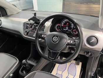 Used Volkswagen up! 2017 for sale - 77426137: Photo