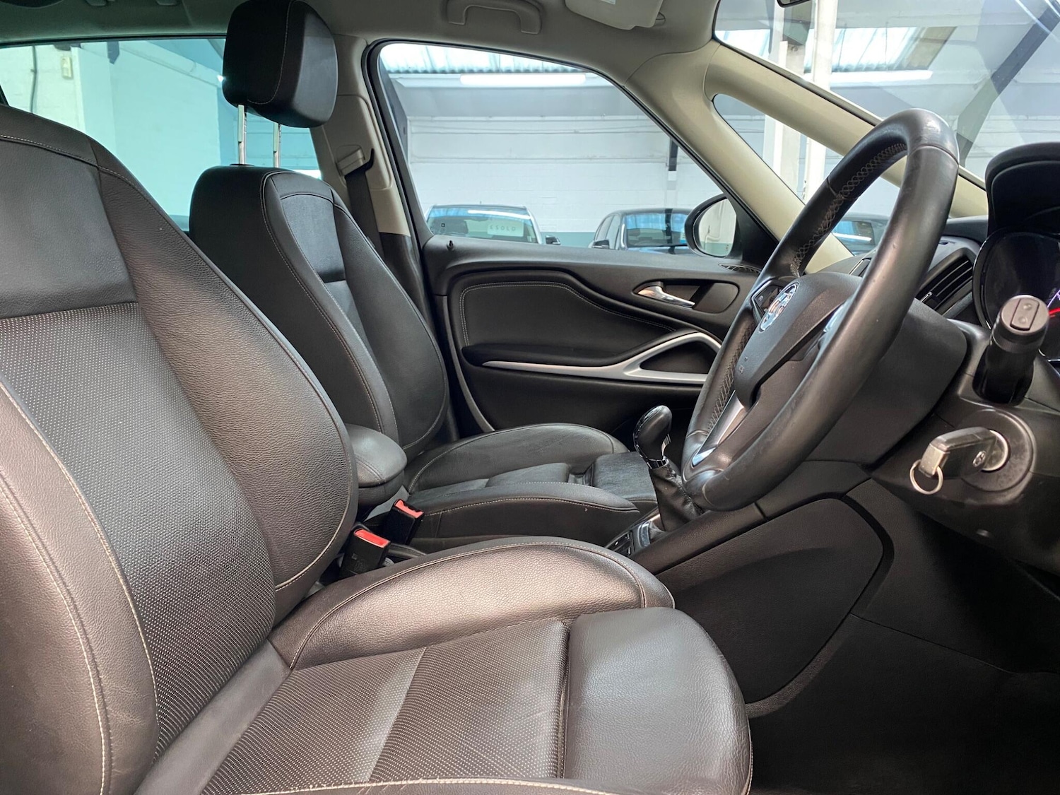 Used Vauxhall Zafira 2017 for sale - 77358480: Photo 13