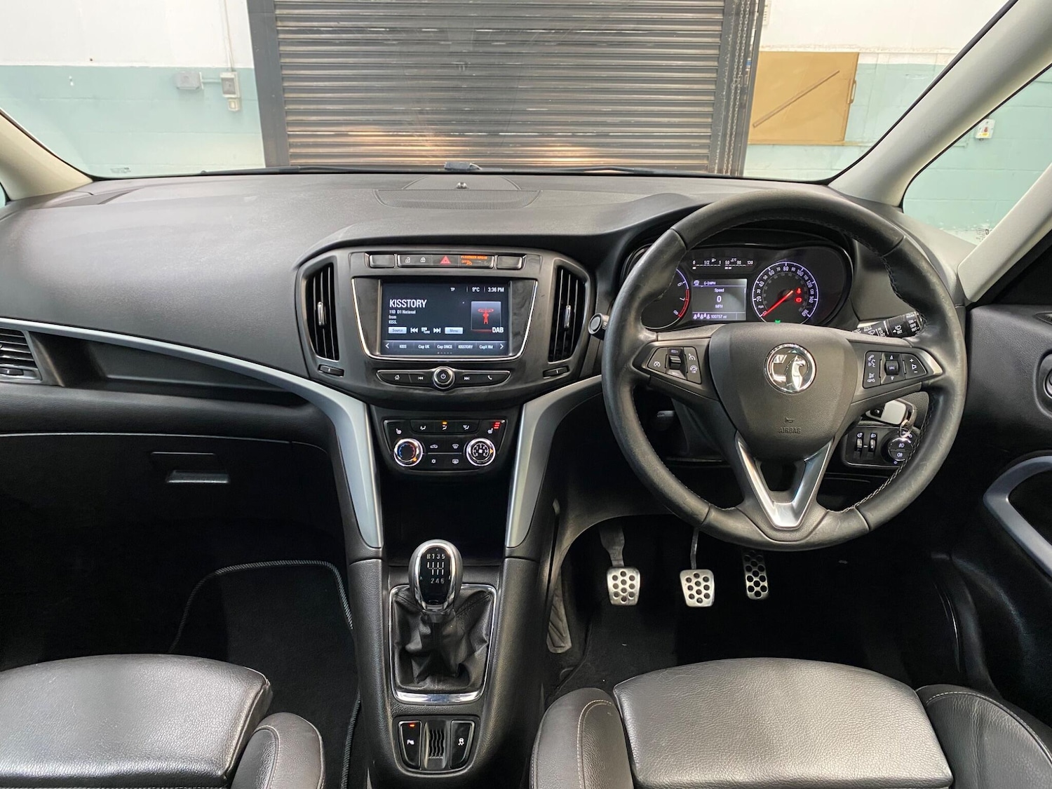 Used Vauxhall Zafira 2017 for sale - 77358480: Photo 23