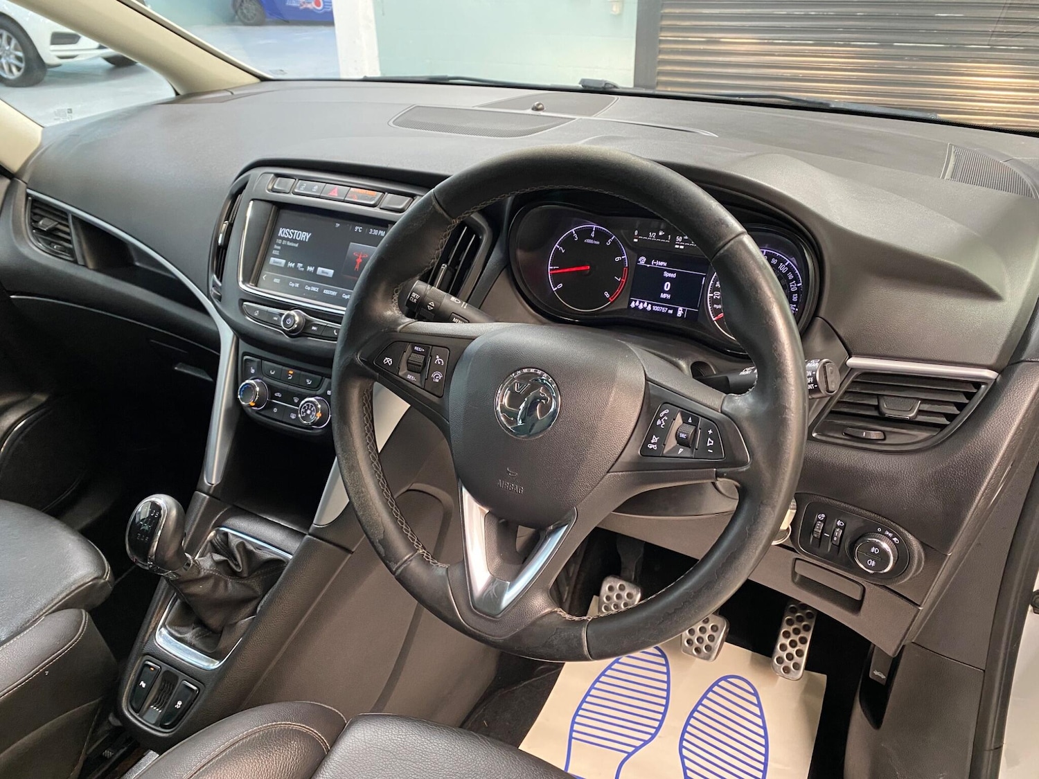 Used Vauxhall Zafira 2017 for sale - 77358480: Photo 3