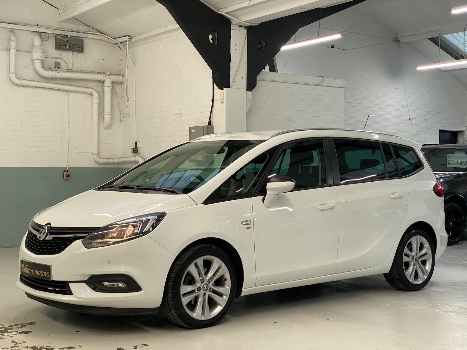 Used Vauxhall Zafira 2017 for sale - 77358480: Photo 44