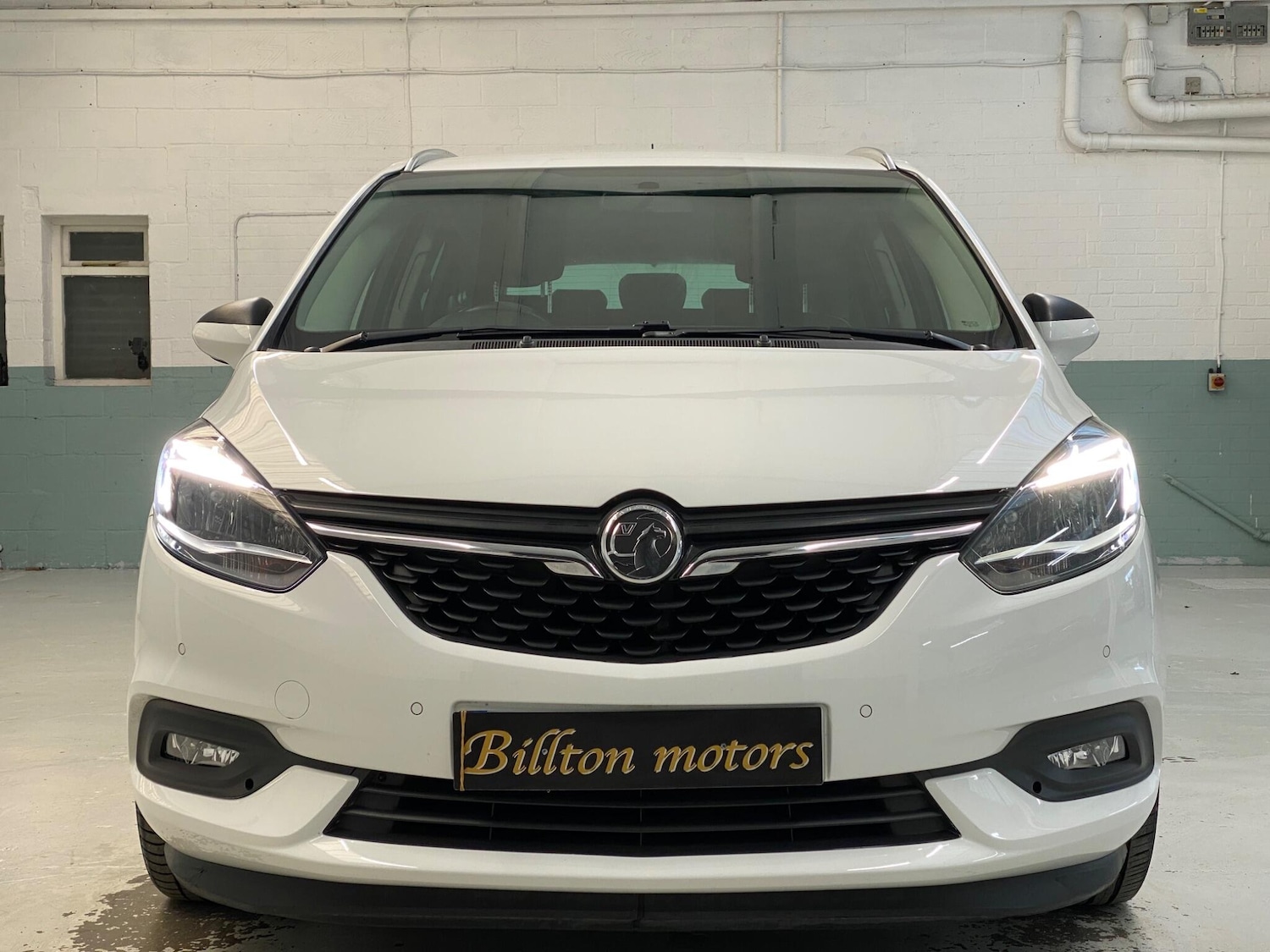 Used Vauxhall Zafira 2017 for sale - 77358480: Photo 6
