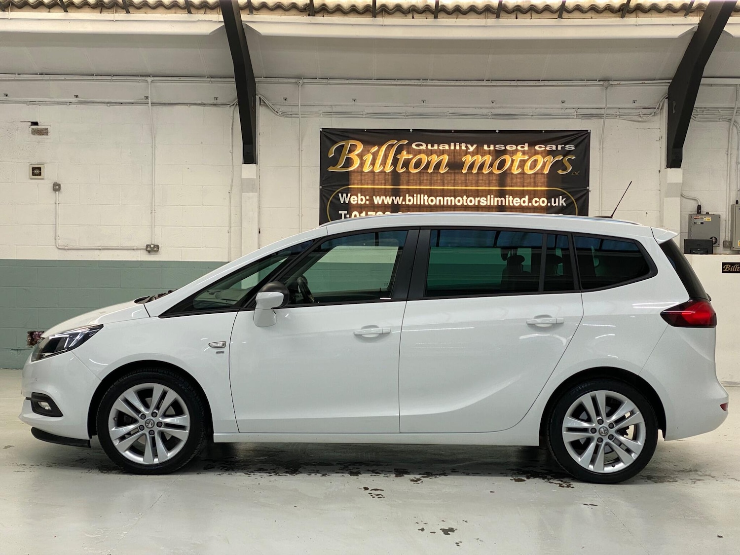 Used Vauxhall Zafira 2017 for sale - 77358480: Photo 7