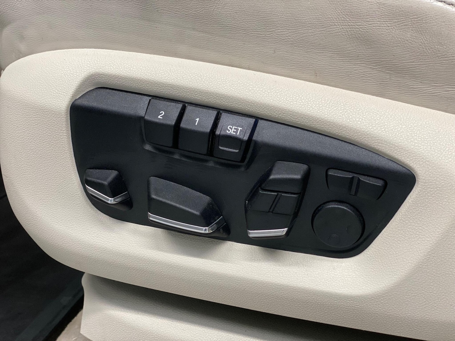 Used BMW X5 2016 for sale - 77335876: Photo 24