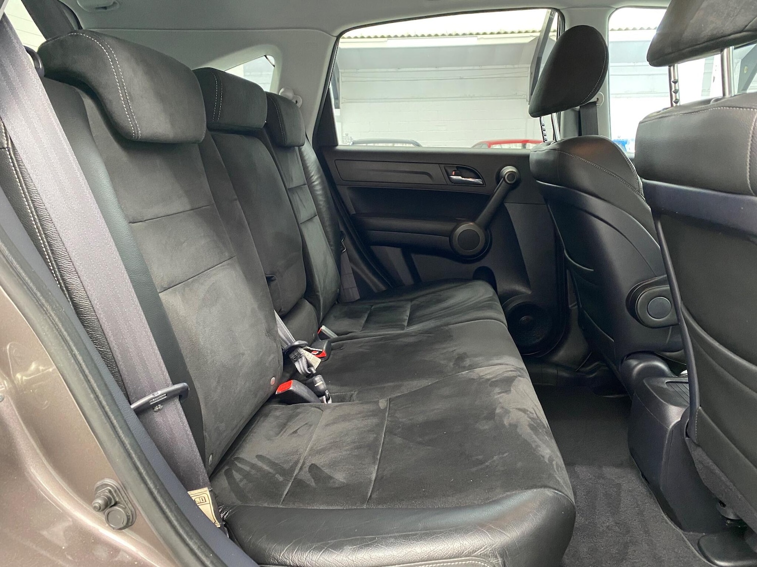 Used Honda CR-V 2011 for sale - 77335873: Photo 15