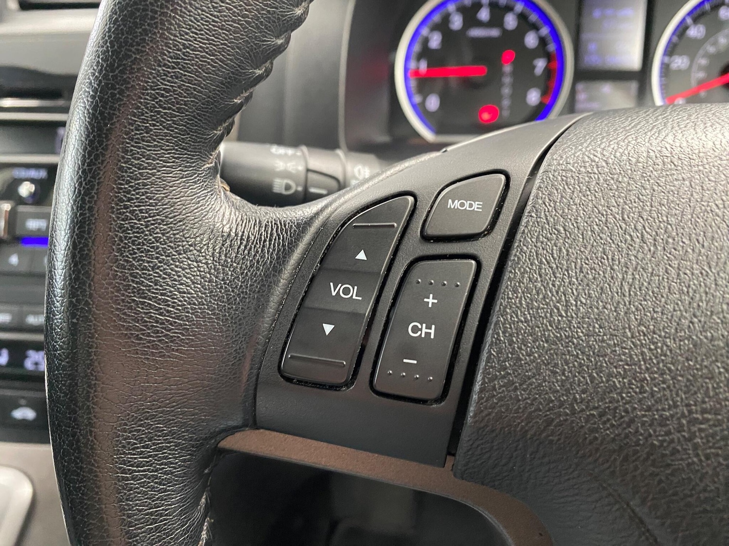 Used Honda CR-V 2011 for sale - 77335873: Photo 28