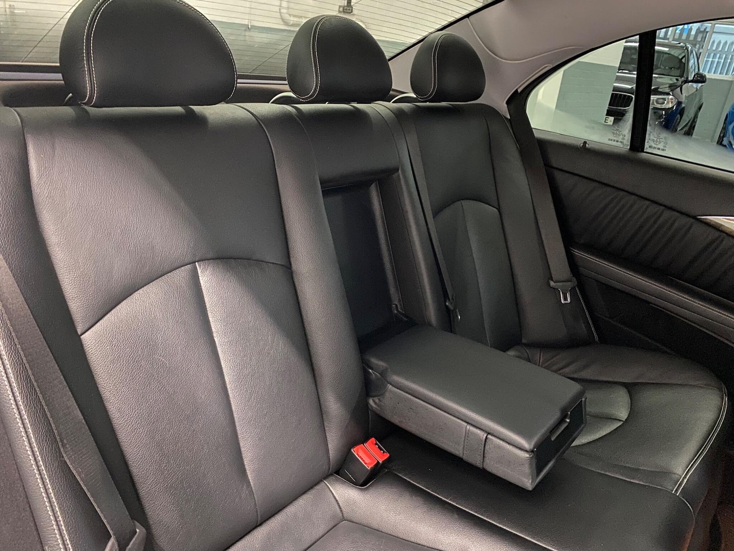 Used Mercedes-Benz E Class 2009 for sale - 78190351: Photo 15