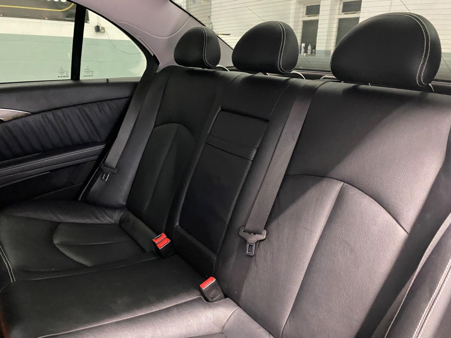 Used Mercedes-Benz E Class 2009 for sale - 78190351: Photo 18