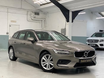 Used Volvo V60 2018 for sale - 77335871: Photo