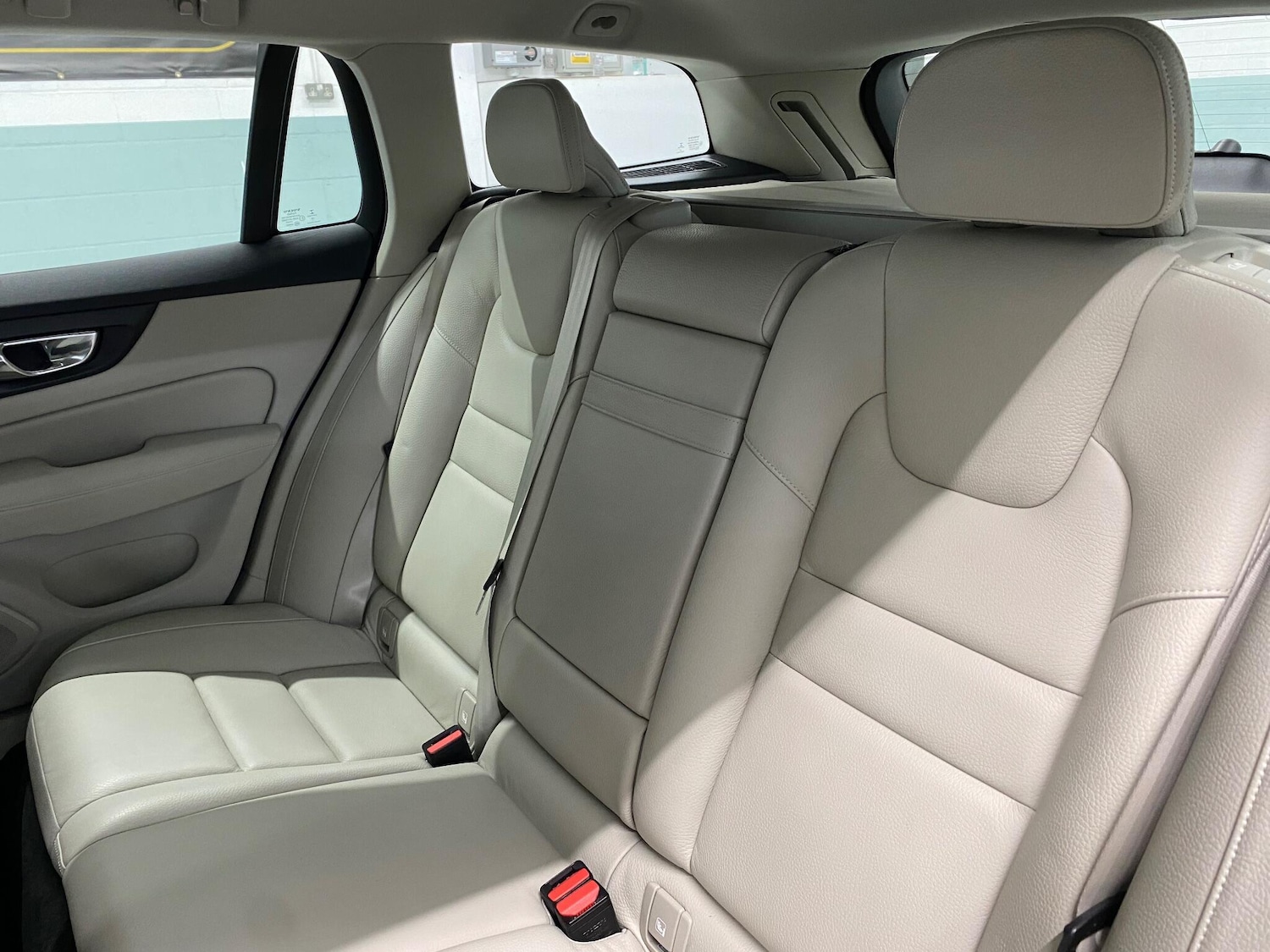 Used Volvo V60 2019 for sale - 77335871: Photo 21