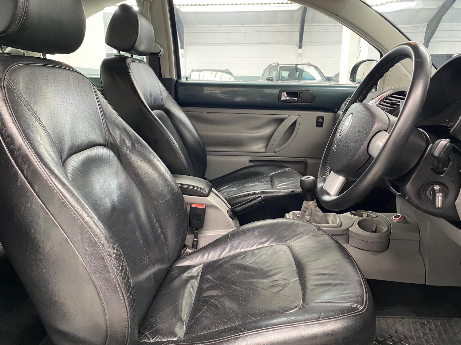 Used Volkswagen Beetle 2005 for sale - 77478852: Photo 11