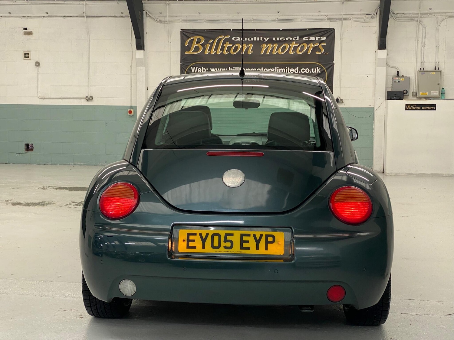 Used Volkswagen Beetle 2005 for sale - 77478852: Photo 28