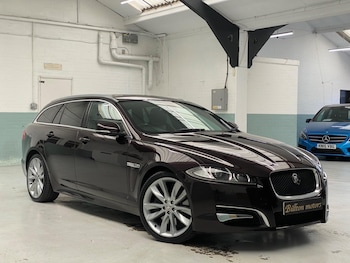 Used Jaguar XF 2013 for sale - 79010521: Photo