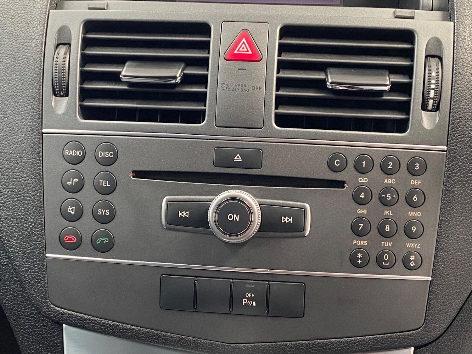 Used Mercedes-Benz C Class 2011 for sale - 77670329: Photo 29