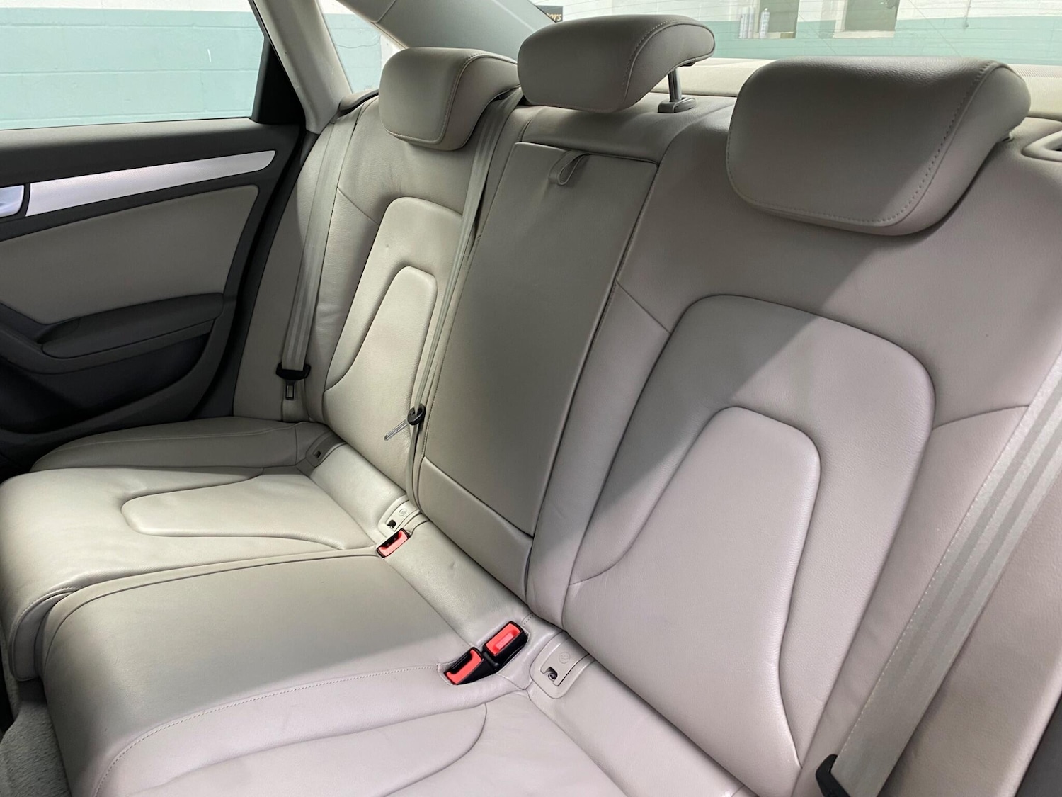 Used Audi A4 2010 for sale - 77358479: Photo 18