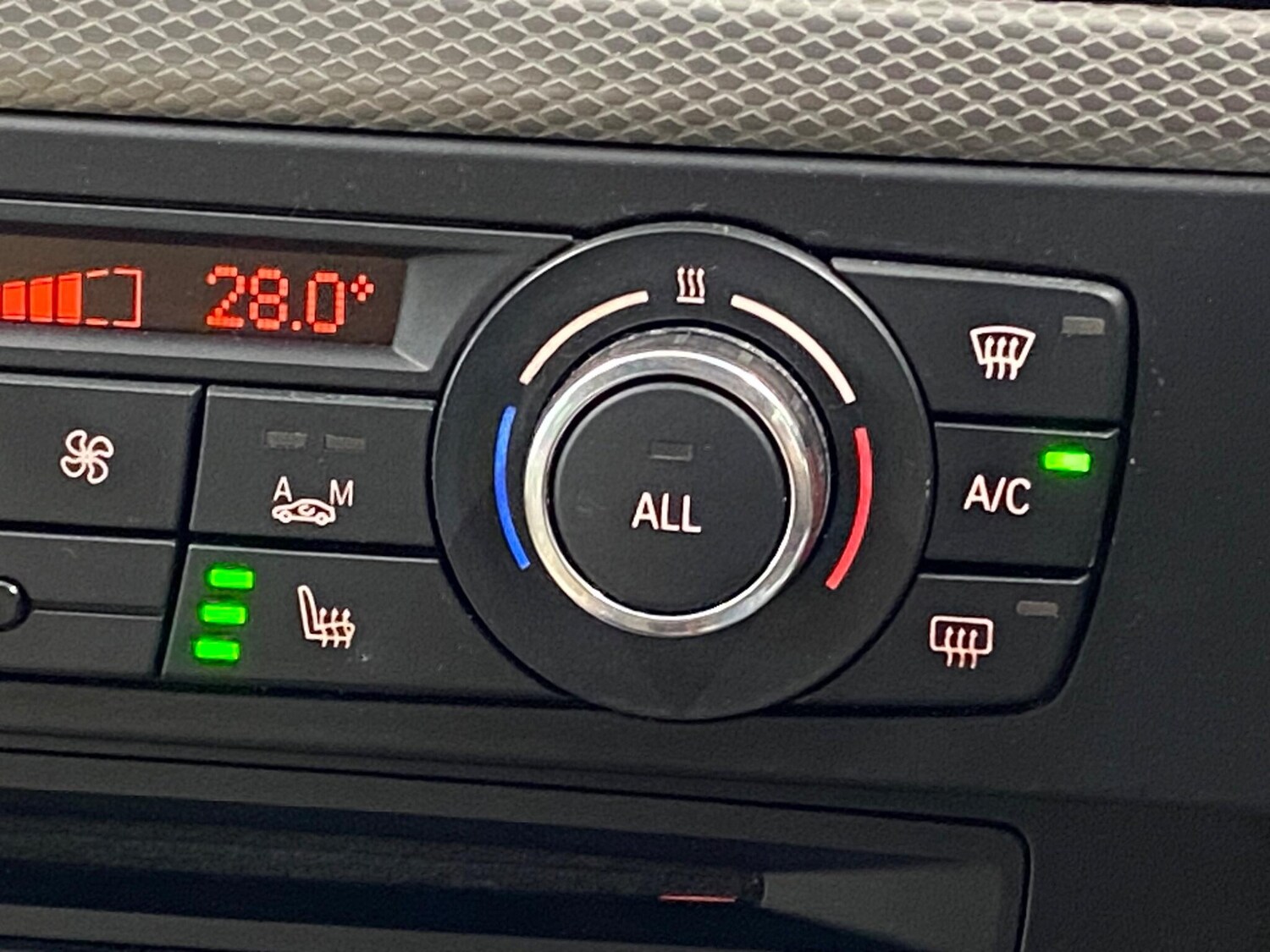 Used BMW 3 Series for sale - 77598333: Photo 28