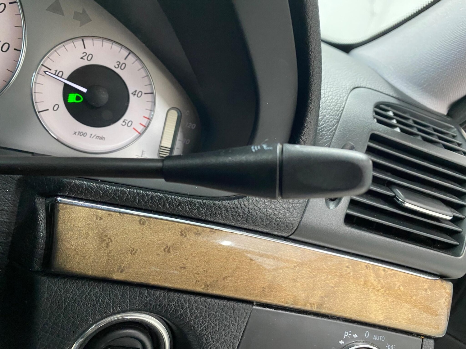 Used Mercedes-Benz E Class 2008 for sale - 77335890: Photo 31