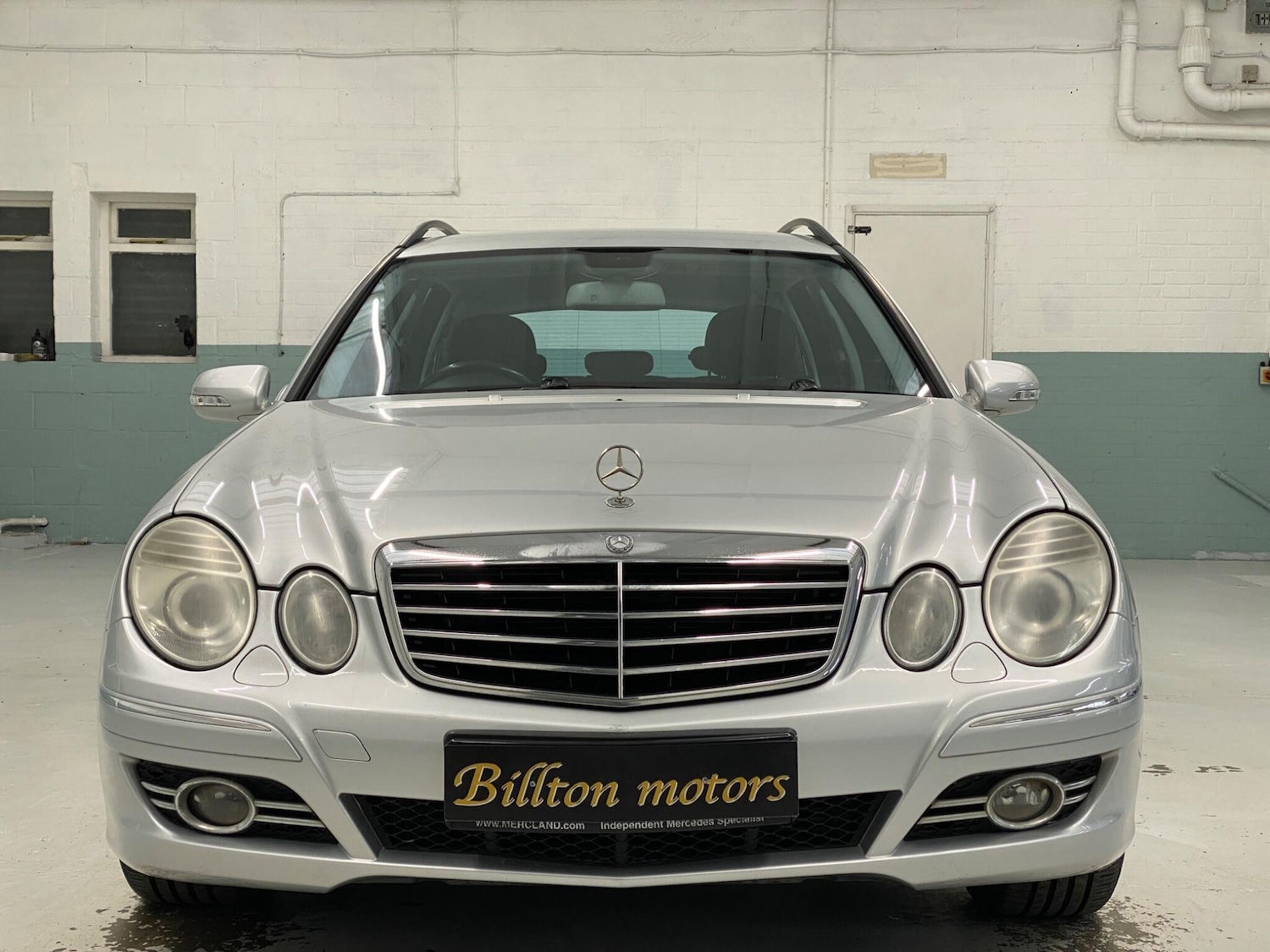 Used Mercedes-Benz E Class 2008 for sale - 77335890: Photo 5