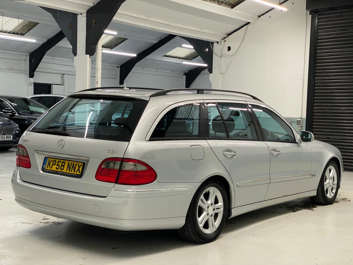 Used Mercedes-Benz E Class 2008 for sale - 77335890: Photo 9