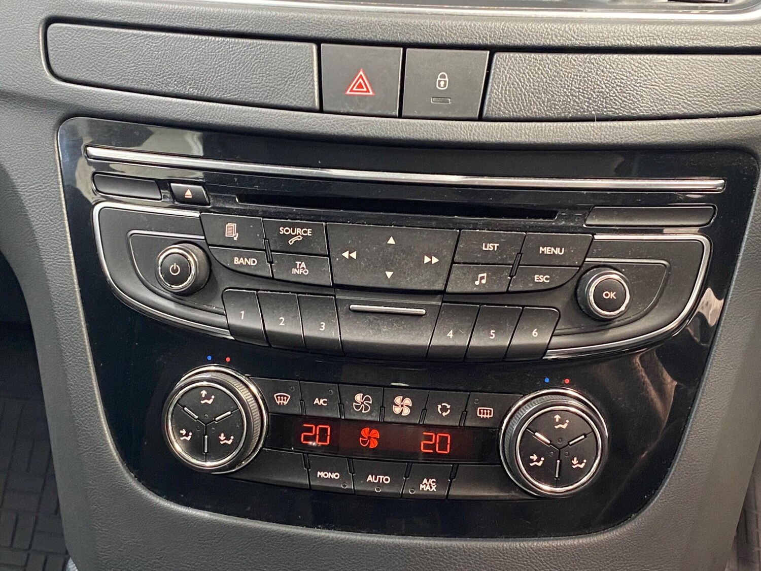 Used Peugeot 508 for sale - 78190336: Photo 24